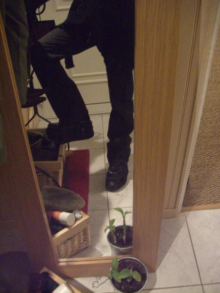 ׷ (`•._† pantalon classique avec de tres fines rayures blanches, taille 34-36 , 20 pi †_.•`) ׷ 